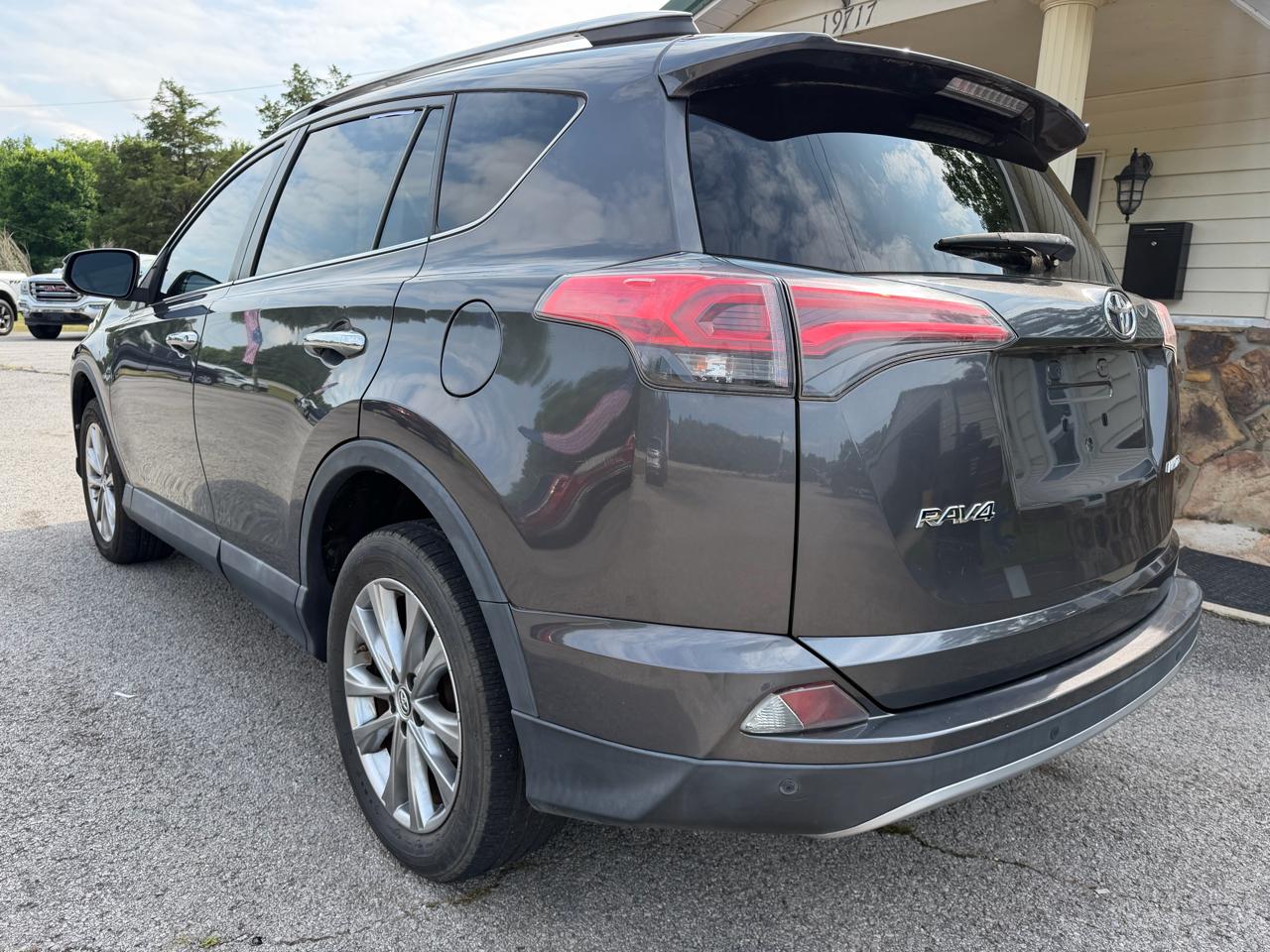 Toyota RAV4 Limited 2017