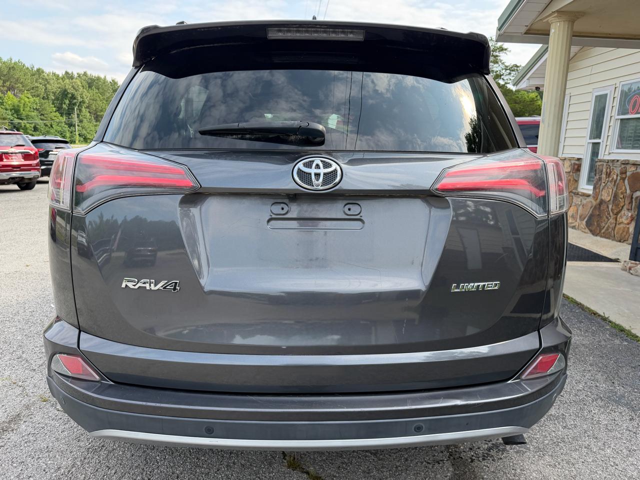Toyota RAV4 Limited 2017