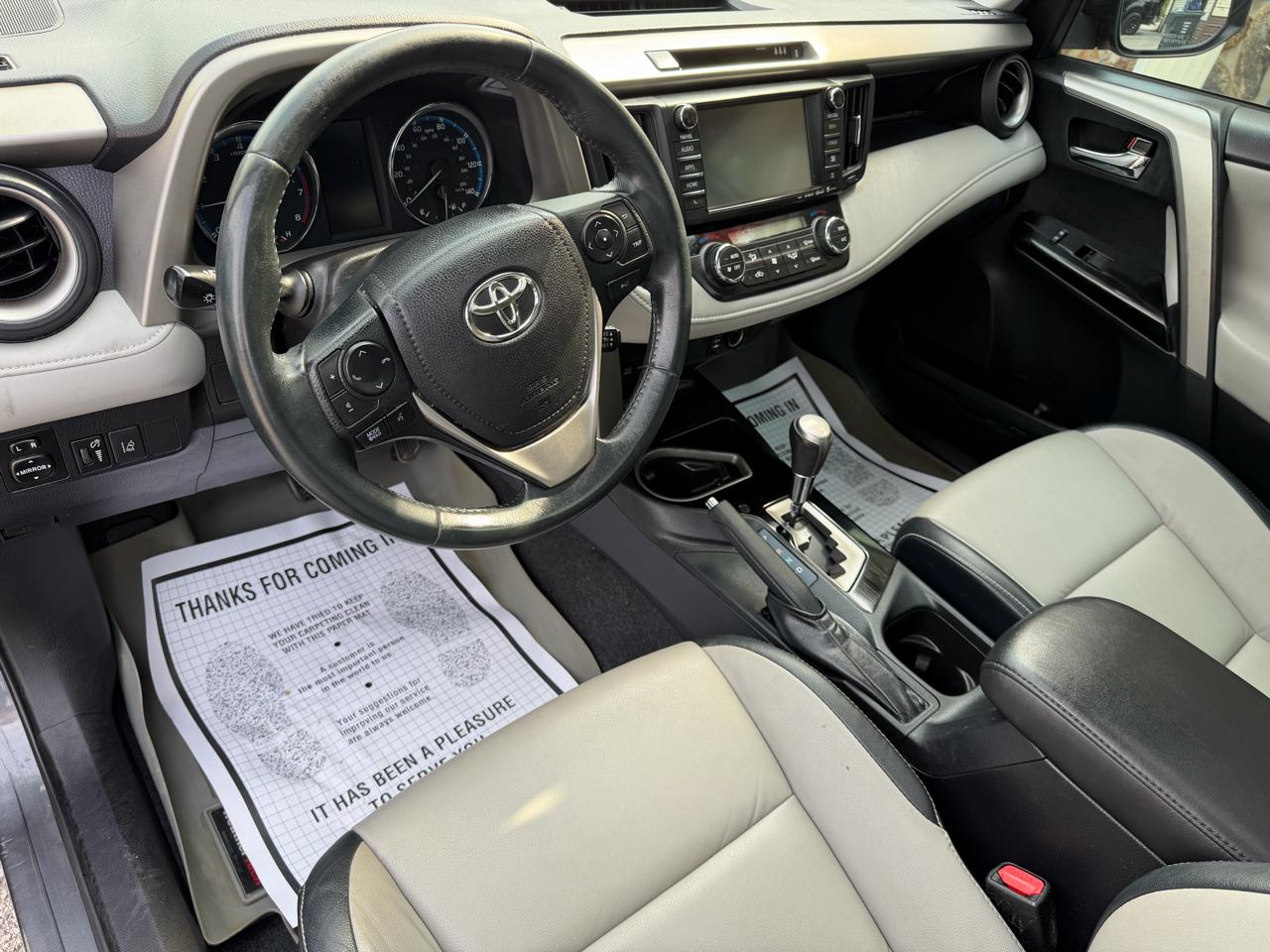Toyota RAV4 Limited 2017