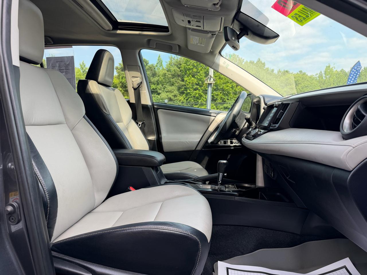 Toyota RAV4 Limited 2017
