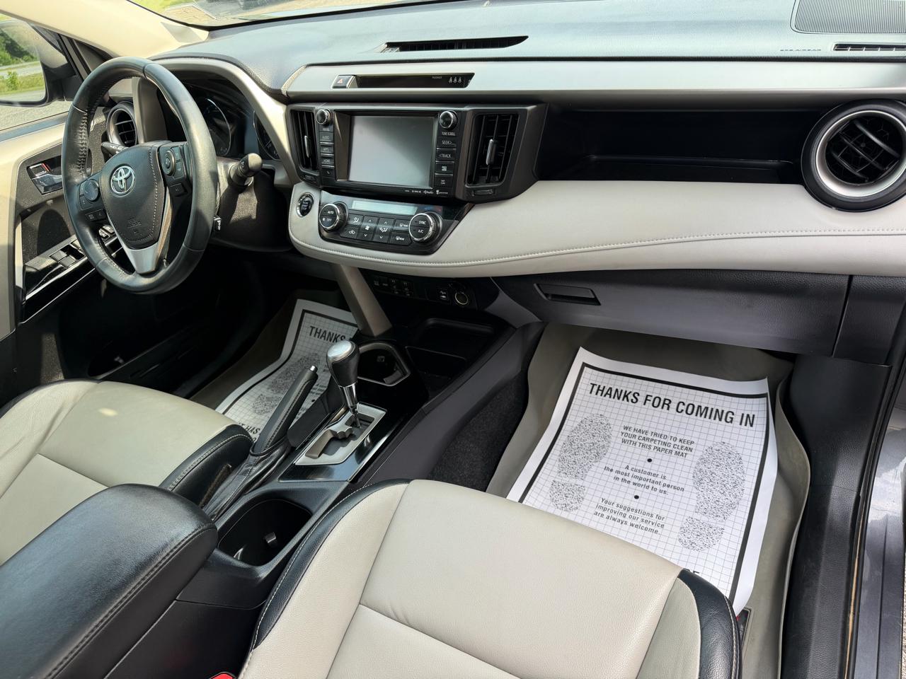 Toyota RAV4 Limited 2017