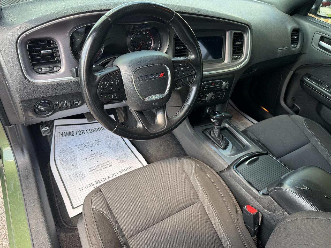 Dodge Charger SXT 2021