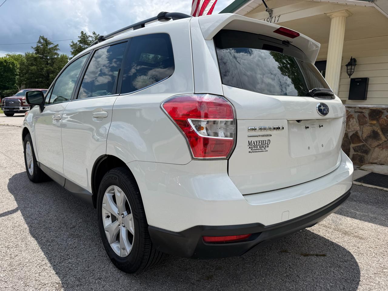 Subaru Forester 2.5i Touring 2016