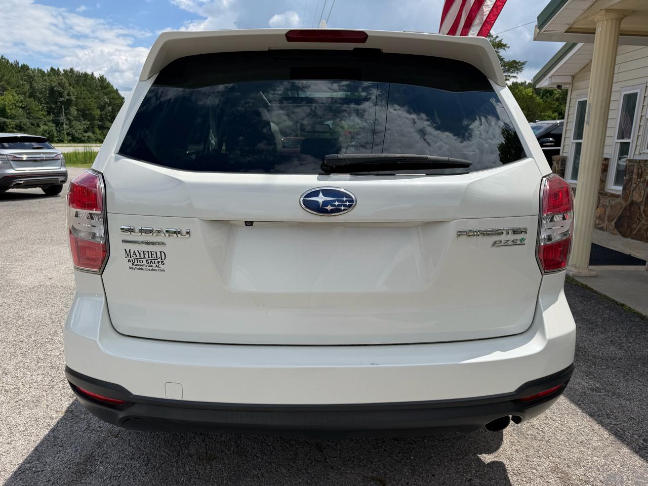 Subaru Forester 2.5i Touring 2016