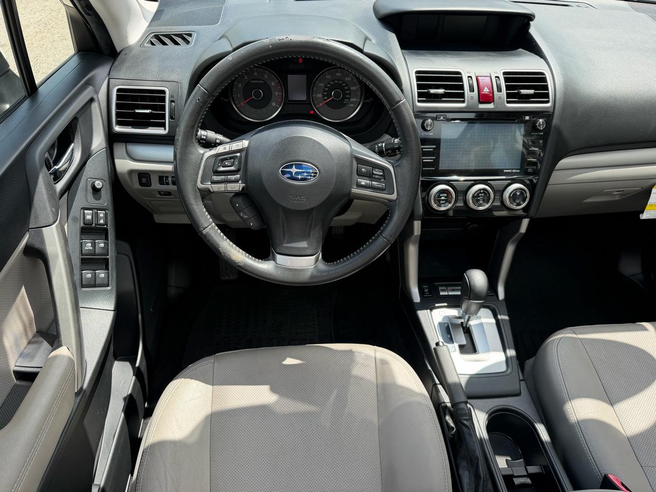 Subaru Forester 2.5i Touring 2016