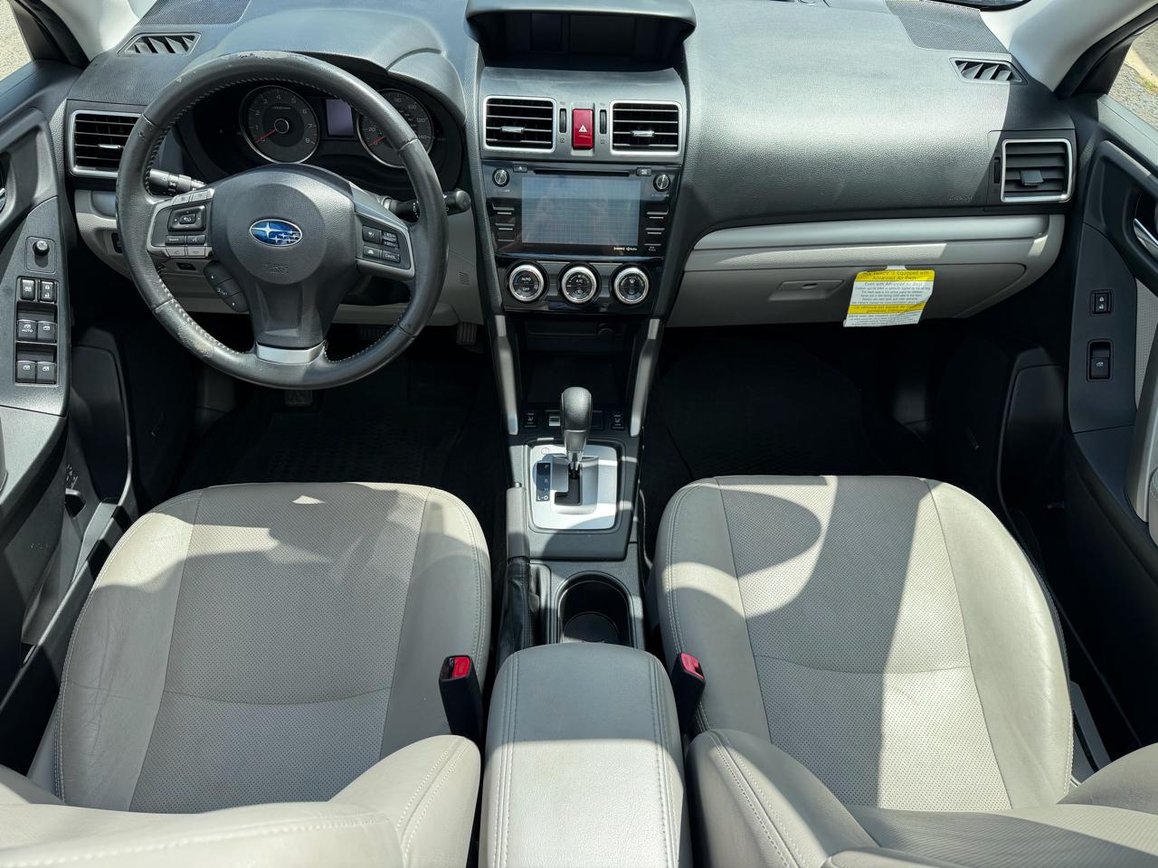 Subaru Forester 2.5i Touring 2016
