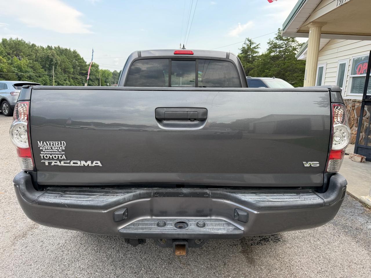 Toyota Tacoma  2015
