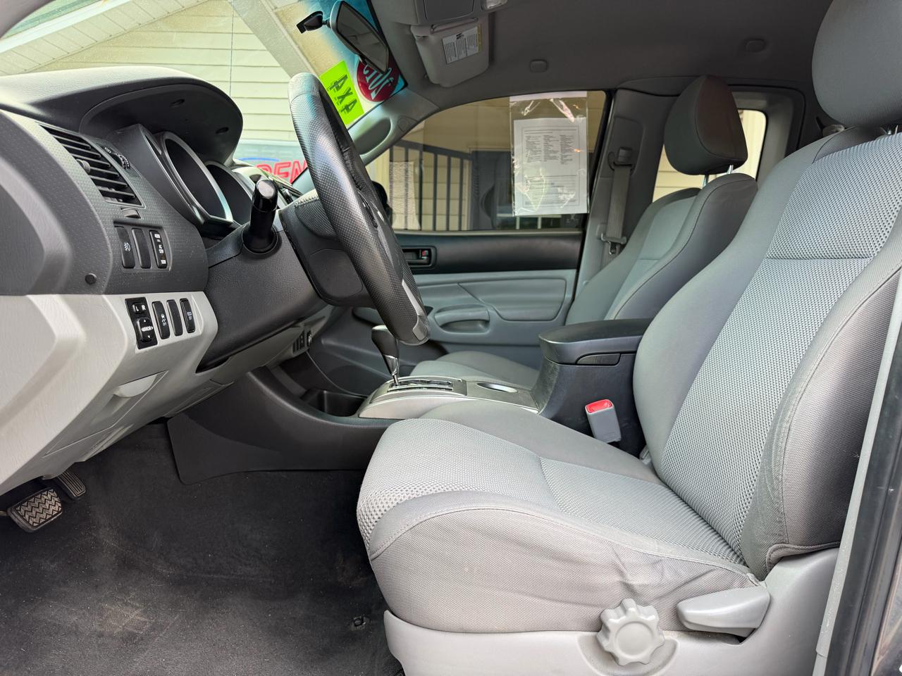 Toyota Tacoma  2015