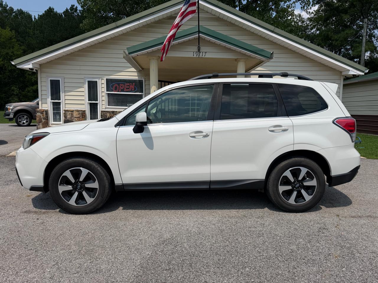 Subaru Forester 2.5i Limited 2017
