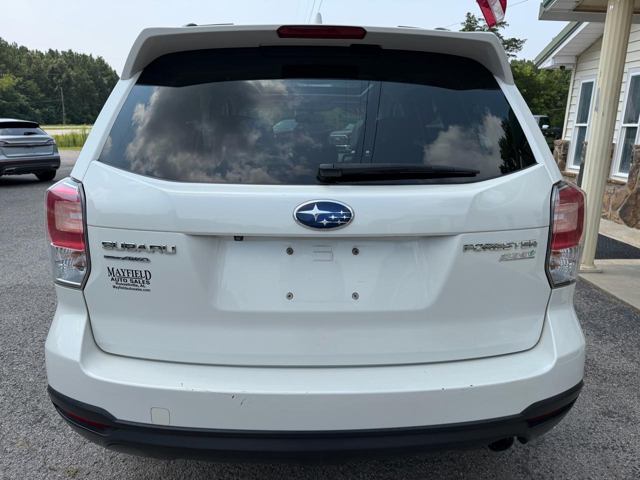 Subaru Forester 2.5i Limited 2017