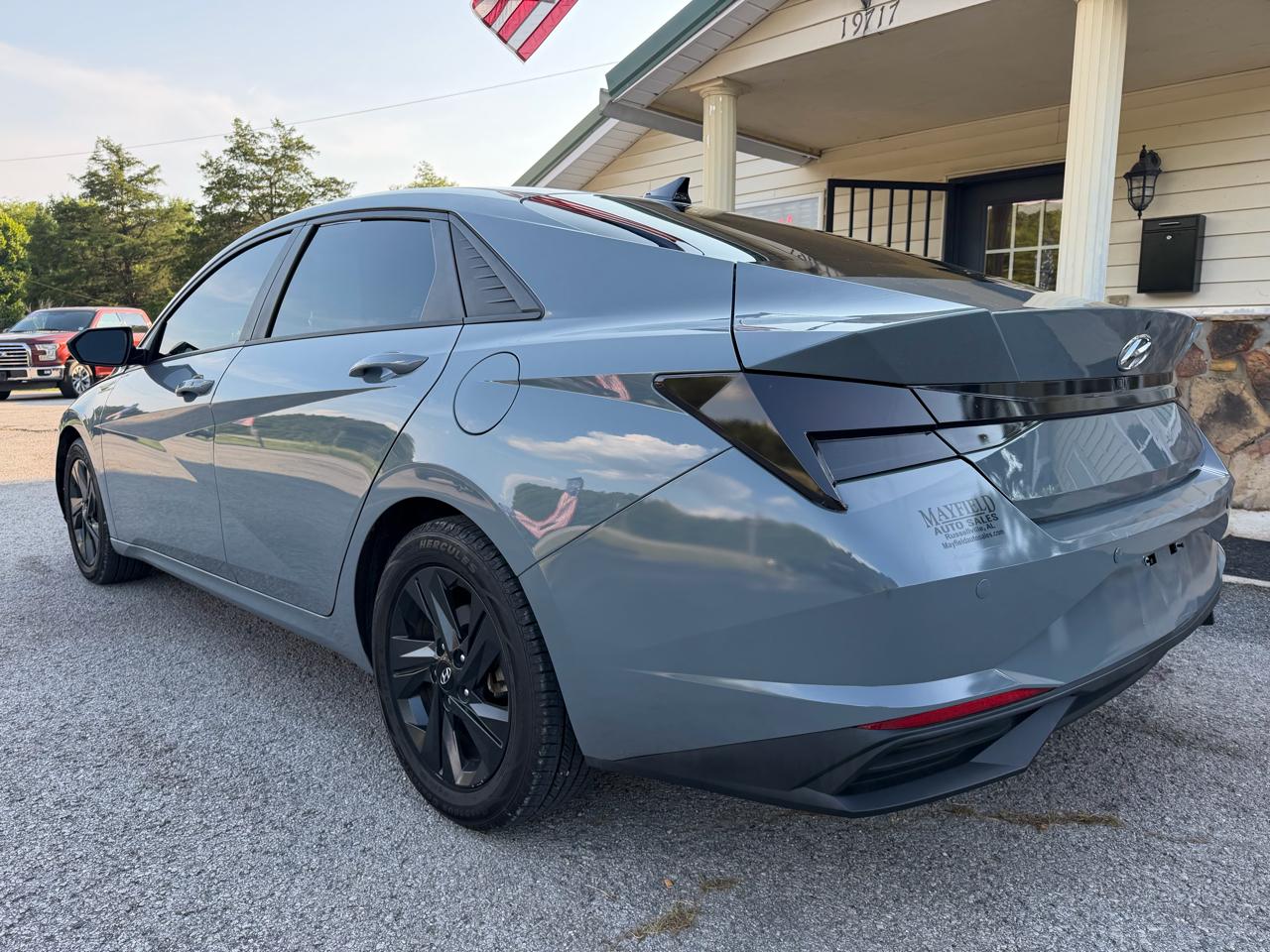 Hyundai Elantra SEL 2022