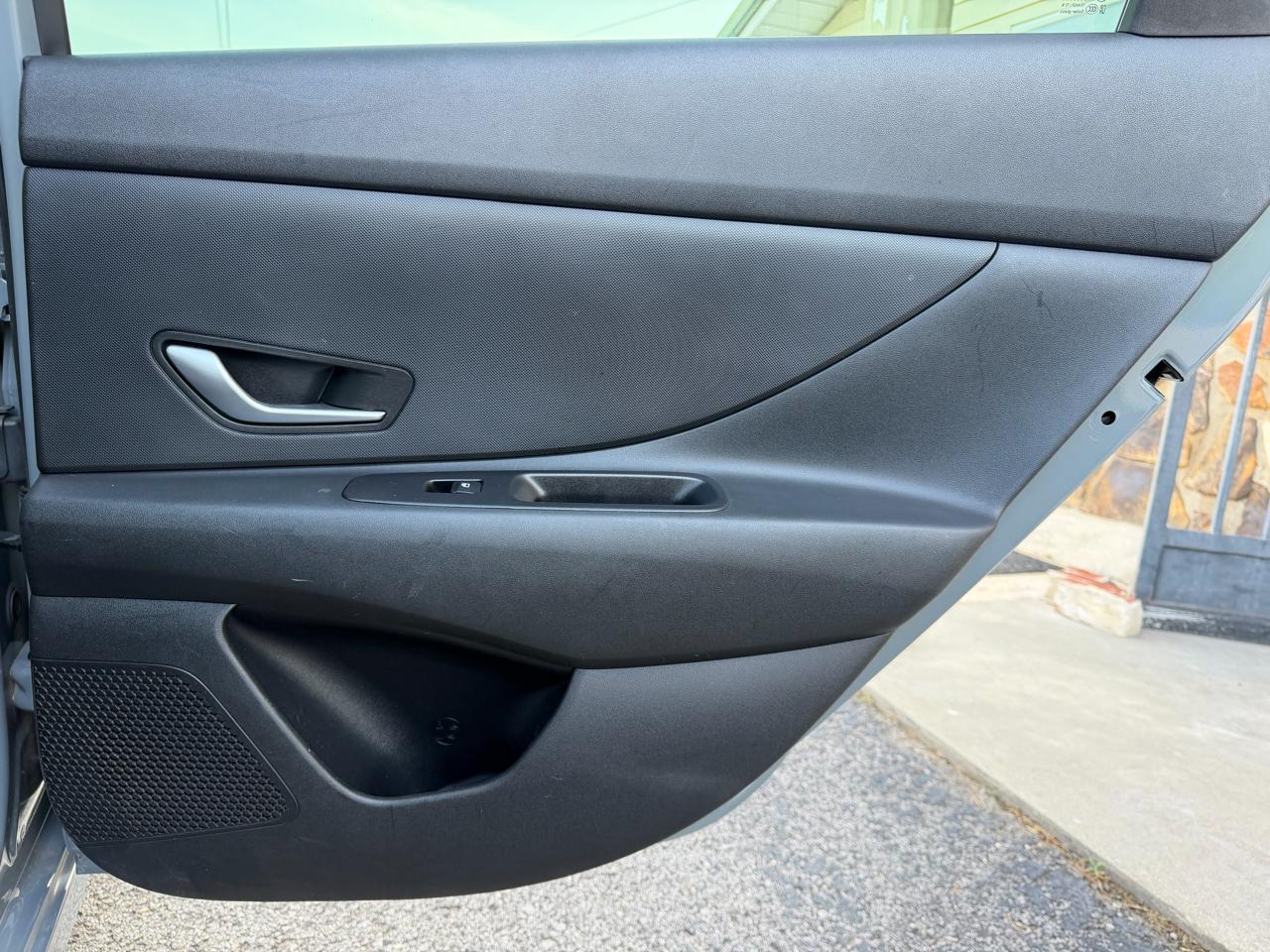 Hyundai Elantra SEL 2022