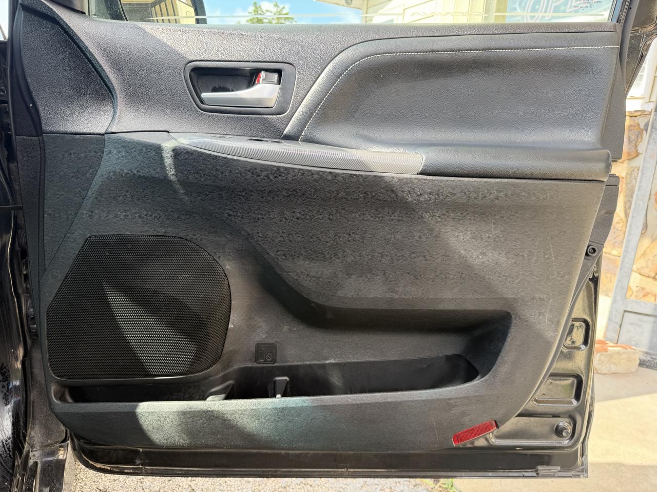 Toyota Sienna SE 8-Passenger 2017
