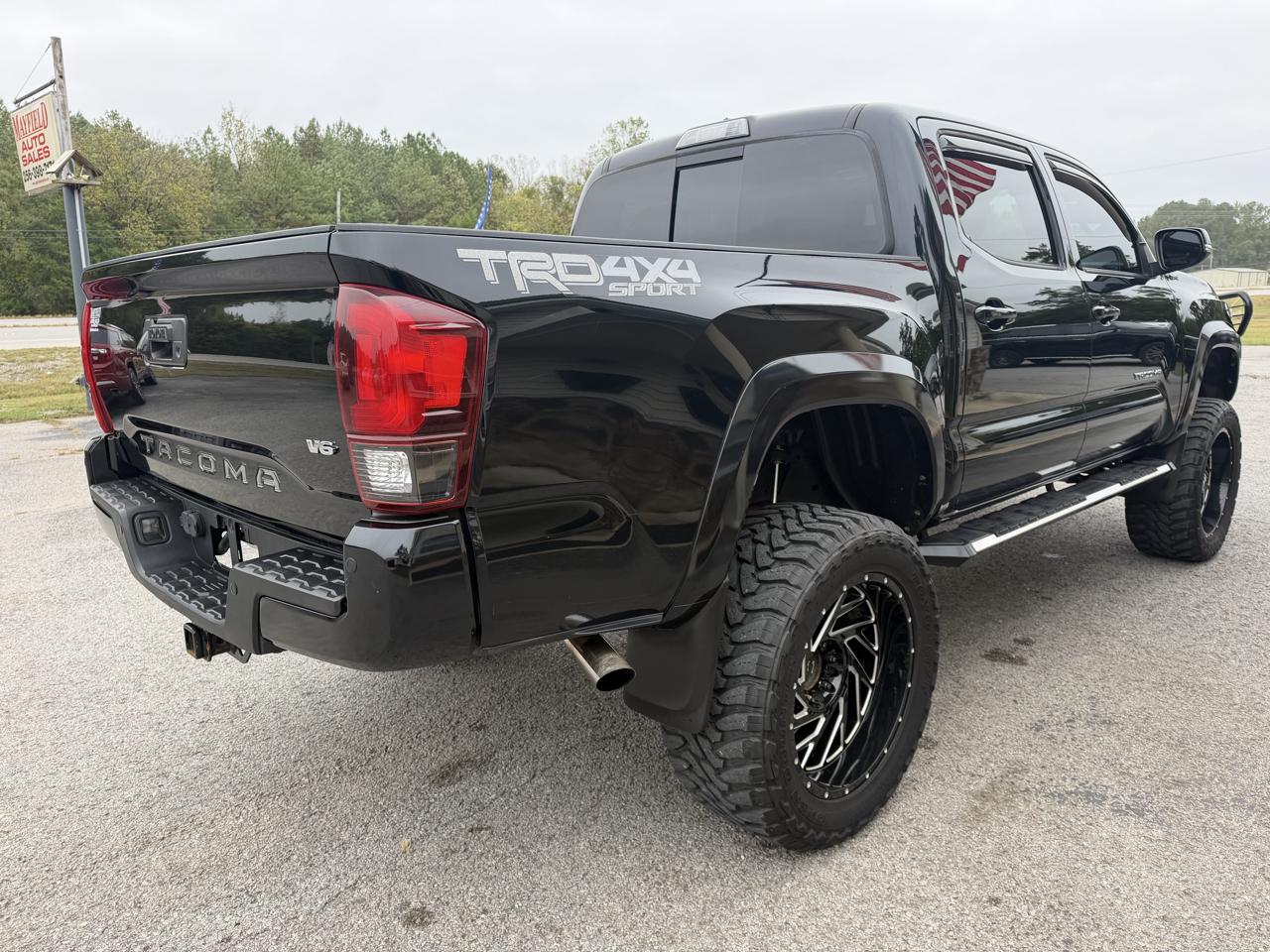 Toyota Tacoma  2019