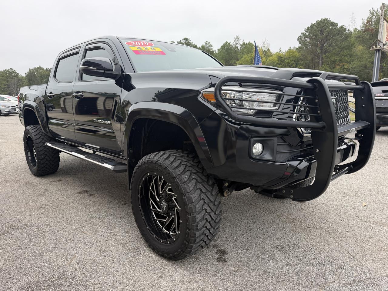 Toyota Tacoma  2019