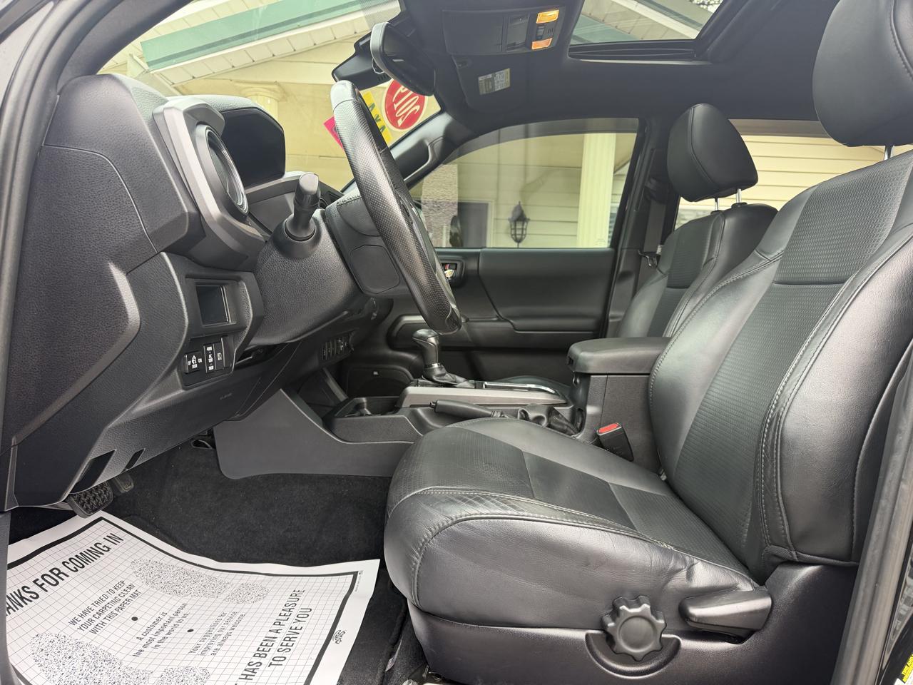Toyota Tacoma  2019