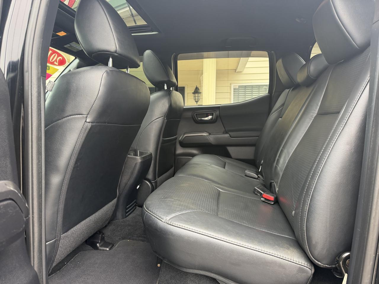 Toyota Tacoma  2019