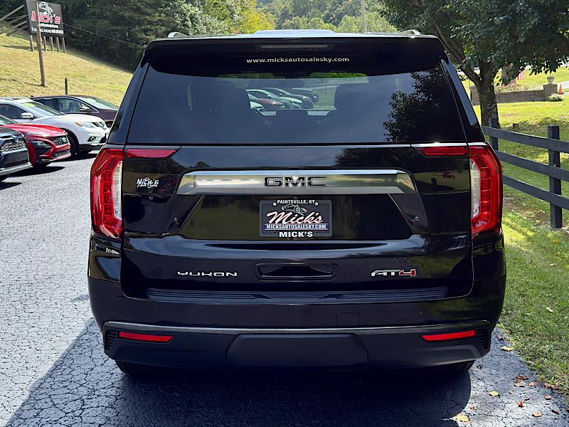 GMC Yukon AT4 2021