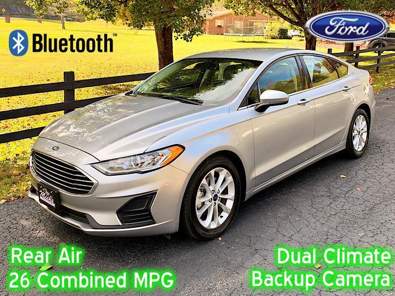 2020 Ford Fusion SE