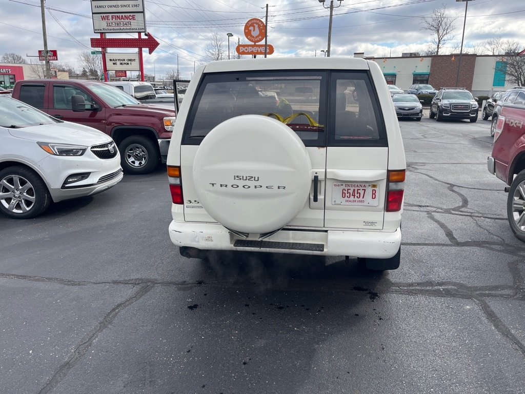 Isuzu Trooper S 4WD 1999