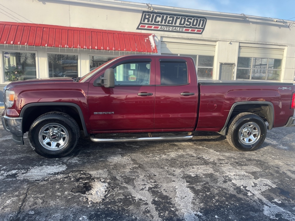 GMC Sierra 1500 Base Double Cab 4WD 2014