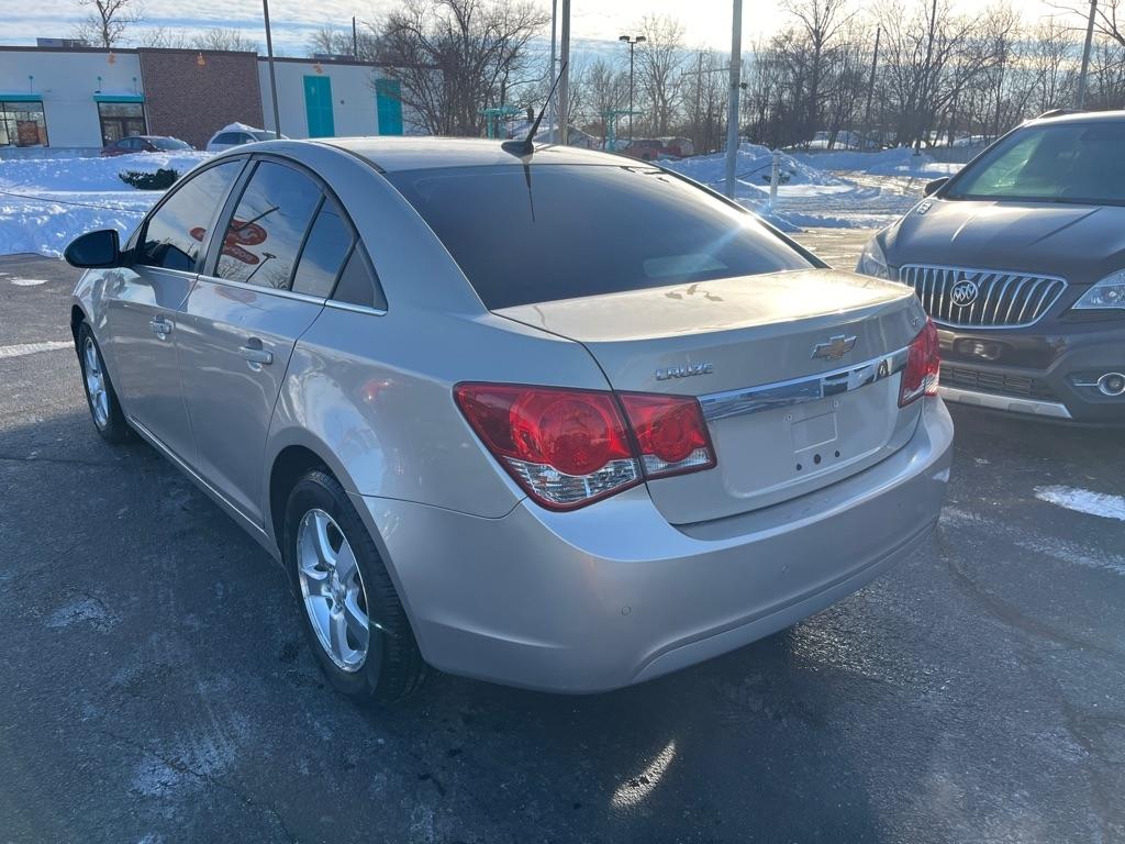 Chevrolet Cruze 1LT 2012