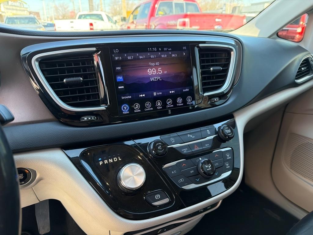 Chrysler Pacifica Touring-L Plus 2017