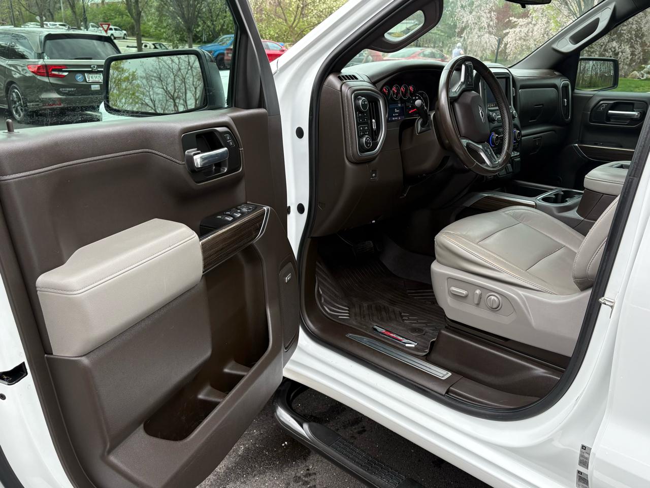 Chevrolet Silverado 1500 LT Trail Boss Crew Cab 4WD 2020