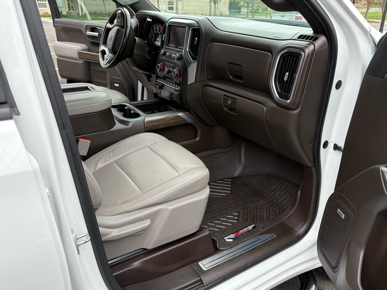 Chevrolet Silverado 1500 LT Trail Boss Crew Cab 4WD 2020