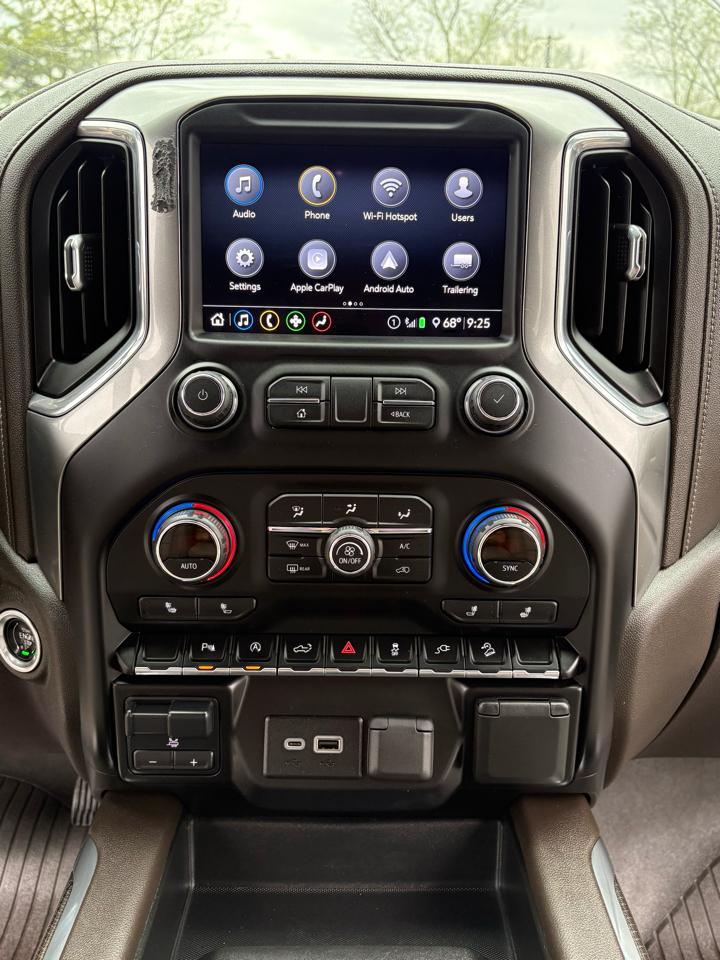 Chevrolet Silverado 1500 LT Trail Boss Crew Cab 4WD 2020