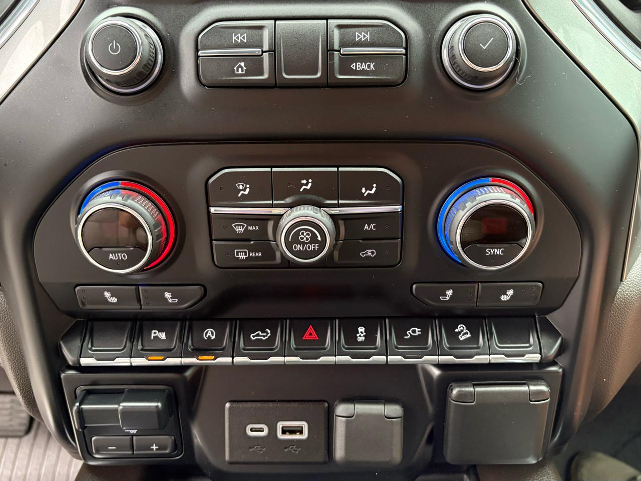 Chevrolet Silverado 1500 LT Trail Boss Crew Cab 4WD 2020
