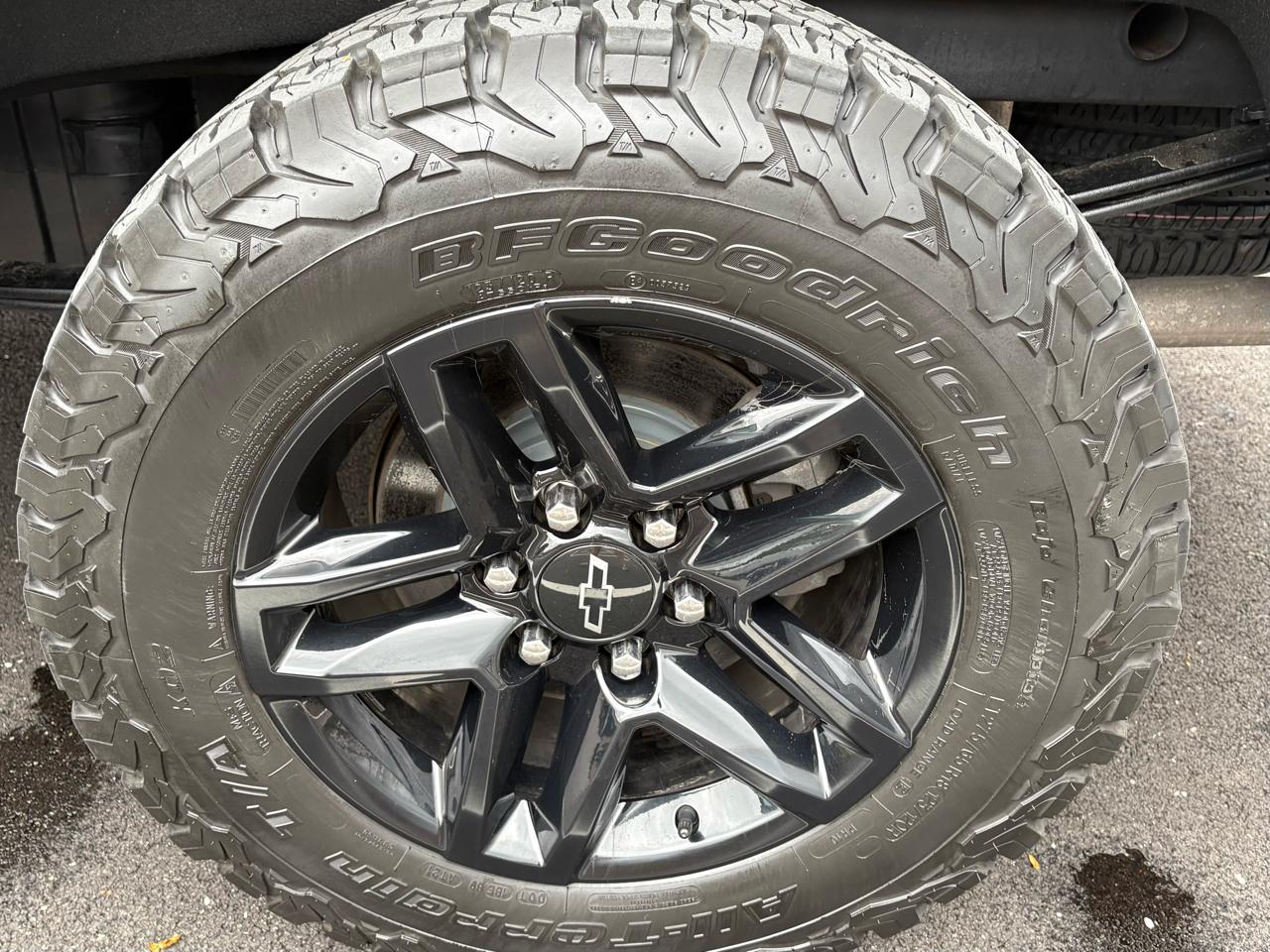 Chevrolet Silverado 1500 LT Trail Boss Crew Cab 4WD 2020