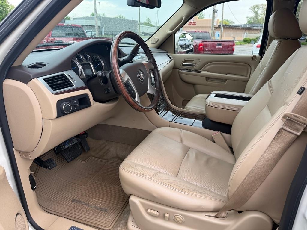 Cadillac Escalade ESV AWD Premium 2014