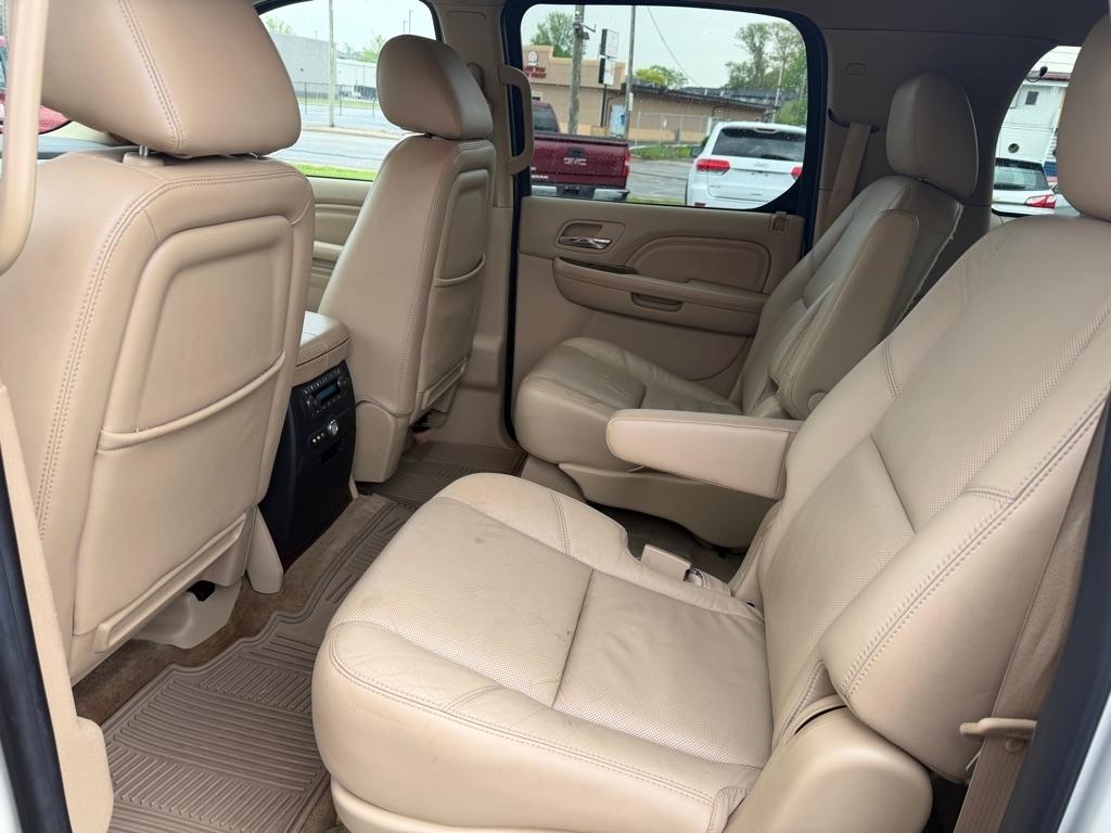 Cadillac Escalade ESV AWD Premium 2014