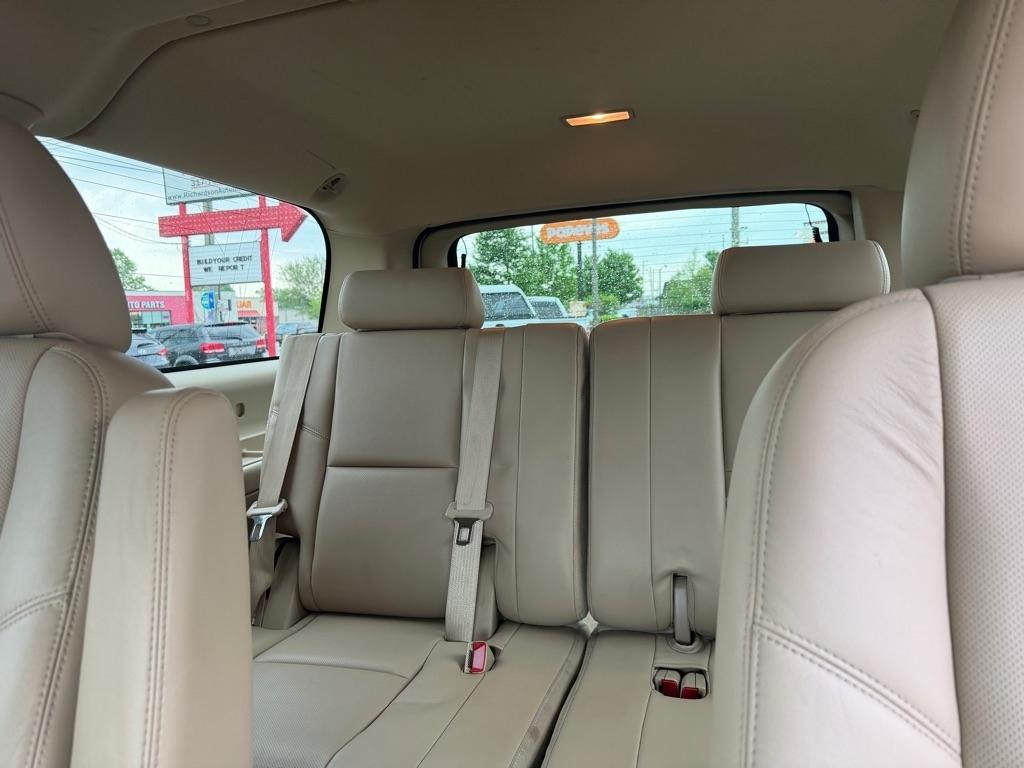 Cadillac Escalade ESV AWD Premium 2014