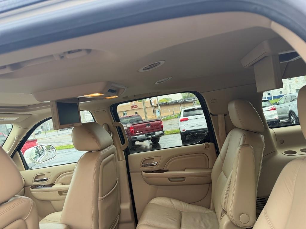 Cadillac Escalade ESV AWD Premium 2014