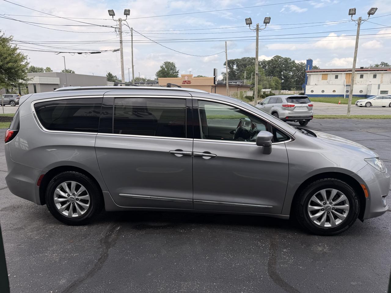Chrysler Pacifica Touring-L 2018