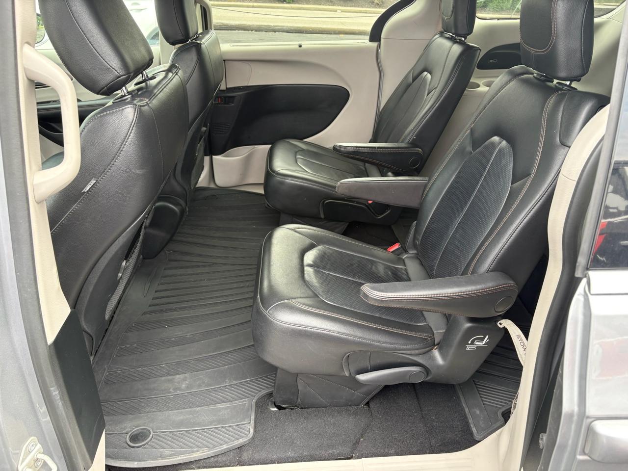 Chrysler Pacifica Touring-L 2018