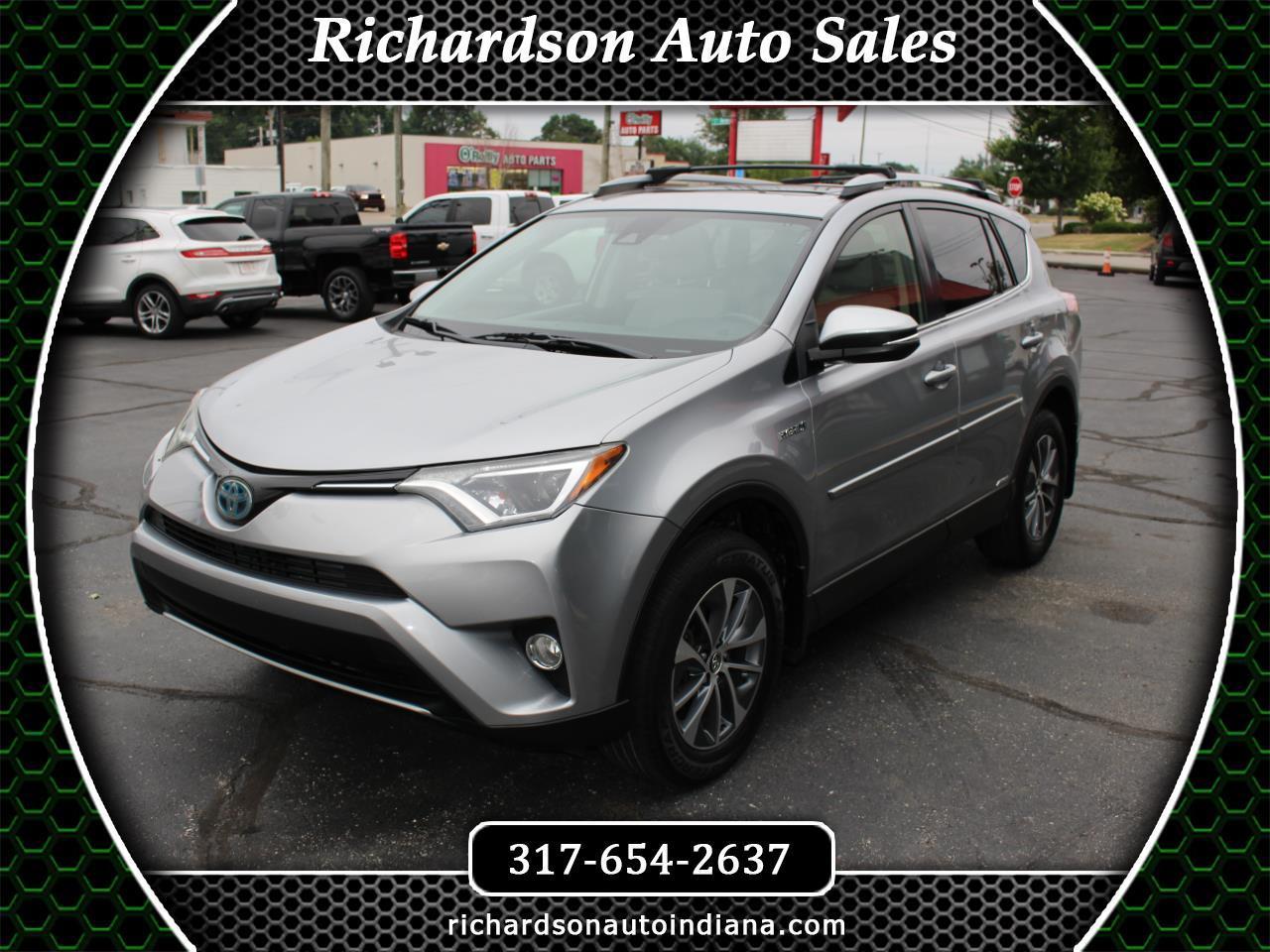 Toyota RAV4 Hybrid XLE 2018