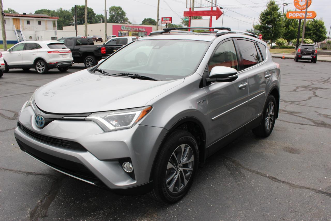 Toyota RAV4 Hybrid XLE 2018