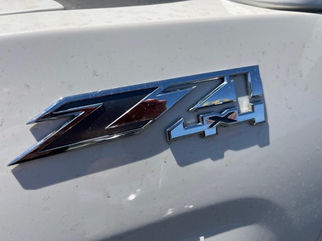 Chevrolet Silverado 1500 LT Crew Cab 4WD 2015