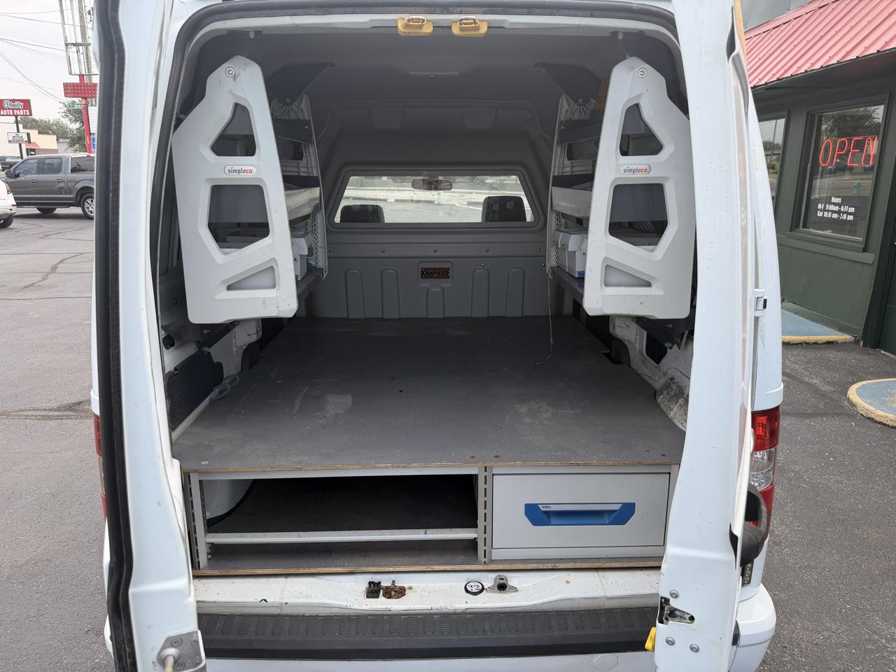Ford Transit Connect XLT with Rear Door Glass 2013
