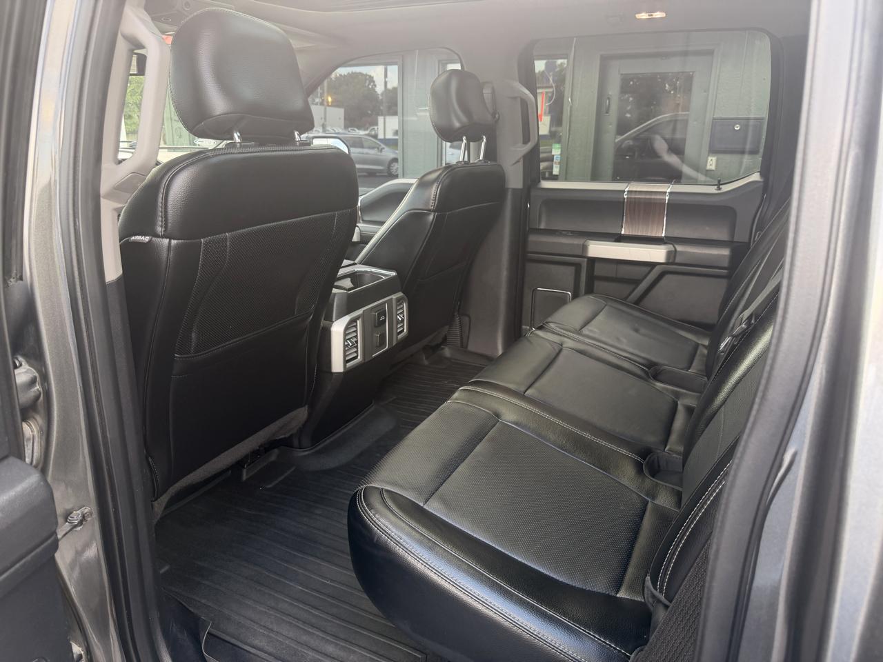 Ford F-150 photo 12