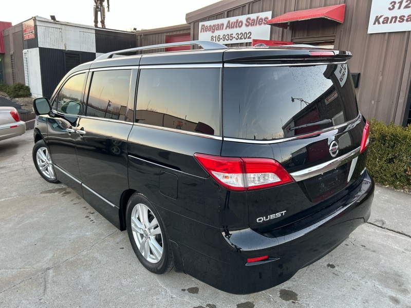Nissan Quest S 2015