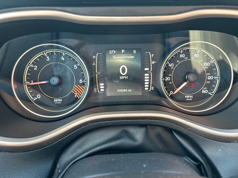 Jeep Cherokee Latitude FWD 2014