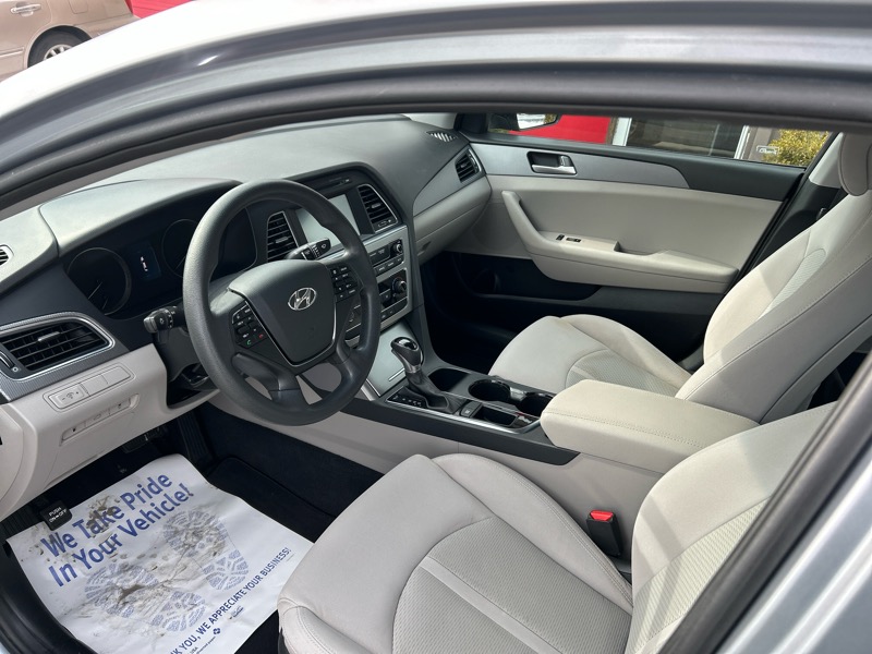 Hyundai Sonata SE 2017