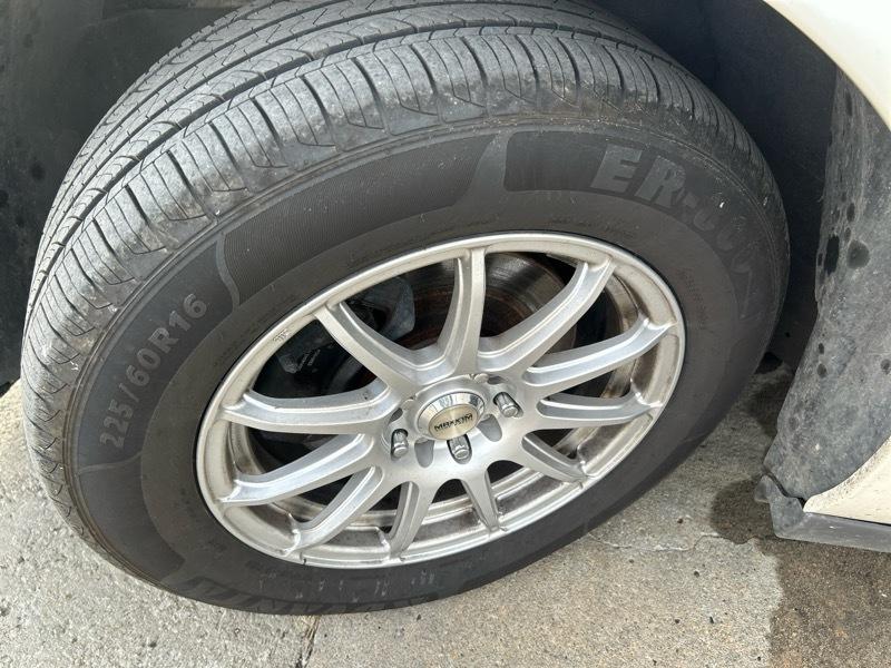 Cadillac DeVille Base 2000