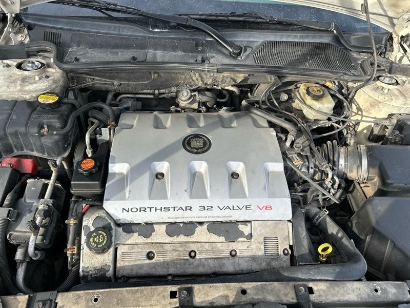 Cadillac DeVille Base 2000