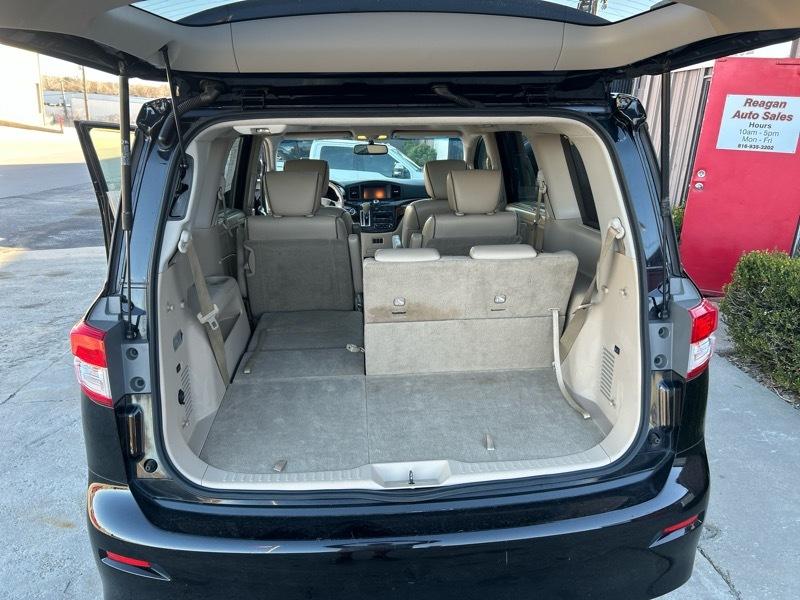 Nissan Quest Platinum 2015