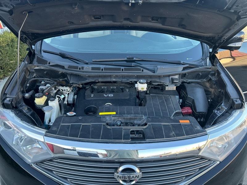 Nissan Quest Platinum 2015